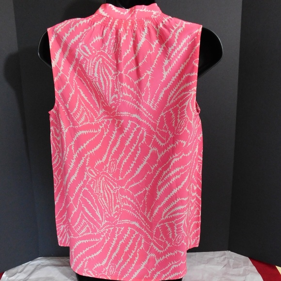 LILLY PULITZER SILK BOW SLEEVELESS BLOUSE - Picture 6 of 8